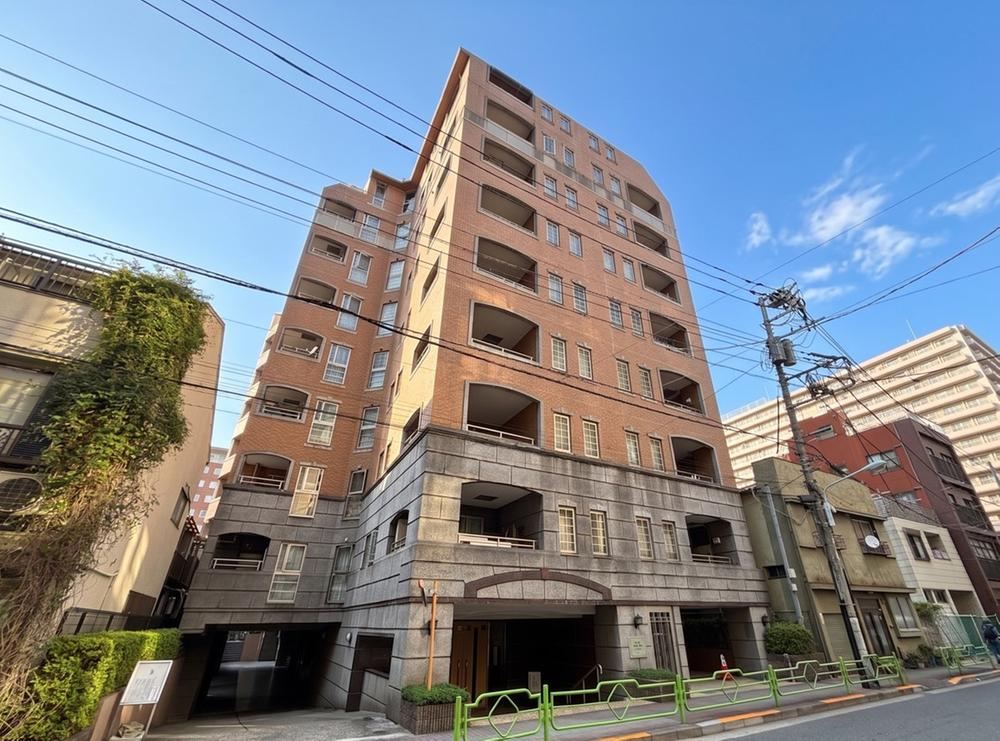 3LDK apartment in Chuo Ward, Tokyo - Photo 1