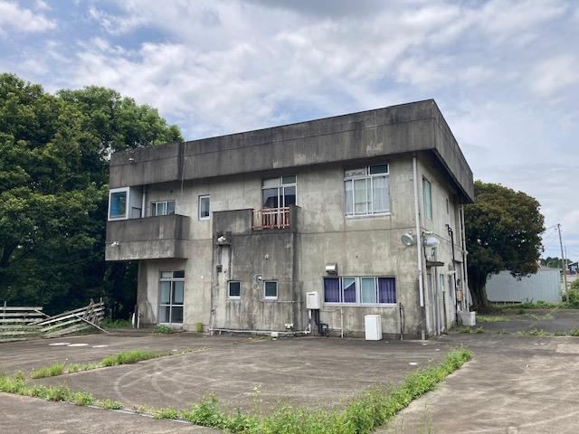 6LDK house in Tomisato, Chiba - Photo 1