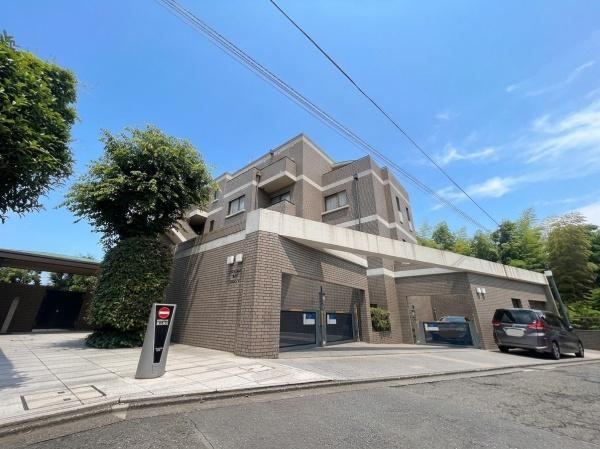 3LDK apartment in Miyamae Ward, Kawasaki, Kanagawa - Photo 1