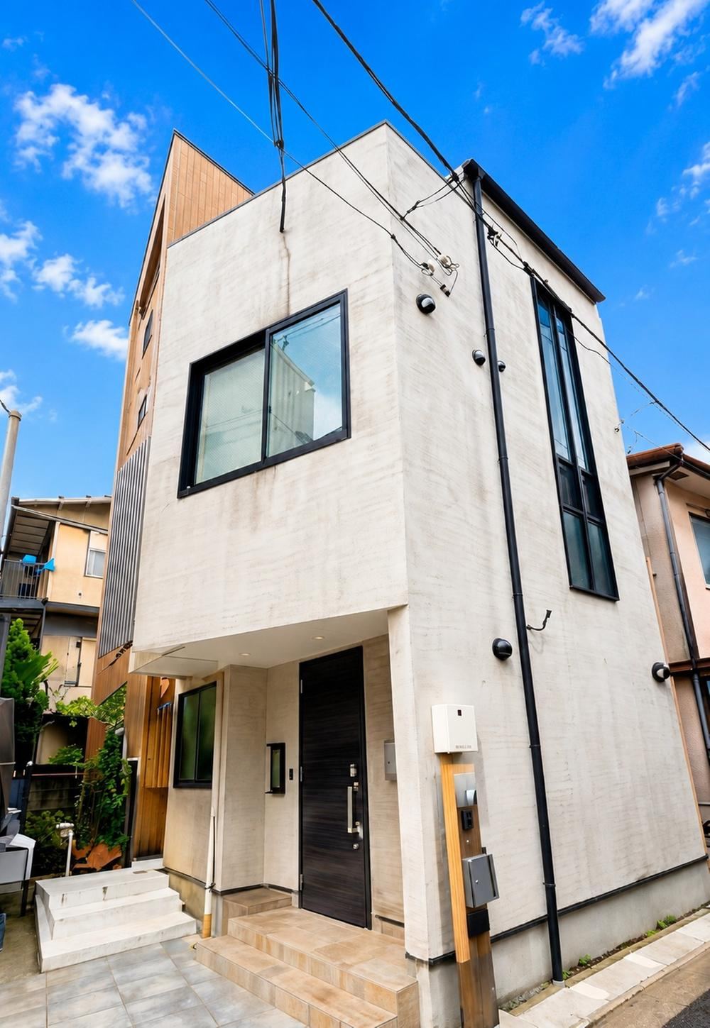 3LDK house in Toshima Ward, Tokyo - Photo 1