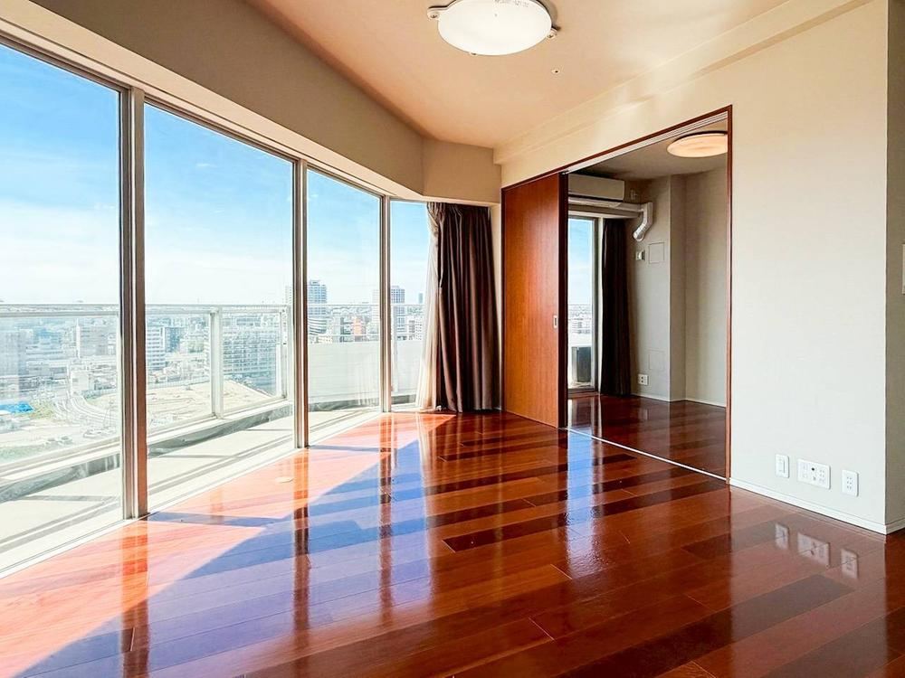 3LDK apartment in Kanagawa Ward, Yokohama, Kanagawa - Photo 1