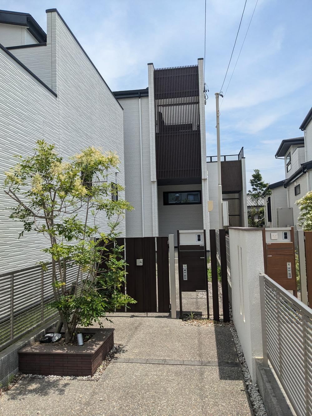 4LDK house in Toyokawa, Aichi - Photo 1
