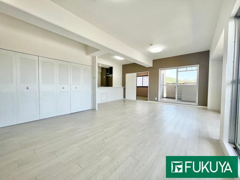 3LDK apartment in Yamashina Ward, Kyoto - Photo 1
