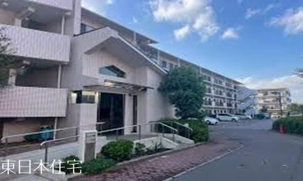 3LDK apartment in Funabashi, Chiba - Photo 1
