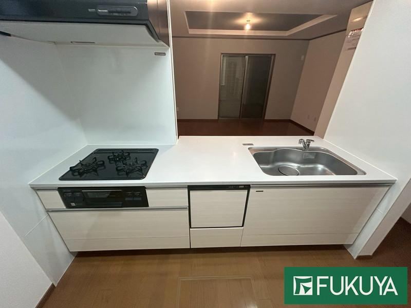 3LDK house in Yamashina Ward, Kyoto - Photo 1
