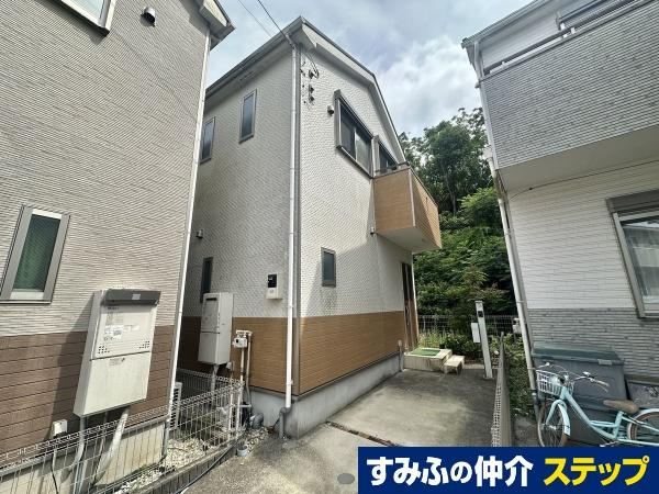 4LDK house in Totsuka Ward, Yokohama, Kanagawa - Photo 1
