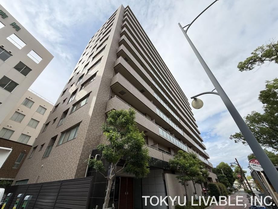 3LDK apartment in Wakayama, Wakayama - Photo 1