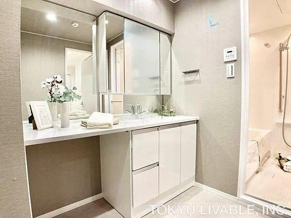 1LDK apartment in Nishiyodogawa Ward, Osaka - Photo 1
