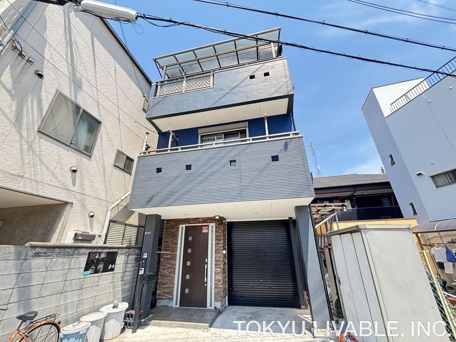 2LDK+S house in Nishiyodogawa Ward, Osaka - Photo 1
