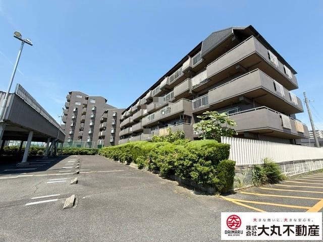 2LDK apartment in Ichinomiya, Aichi - Photo 1