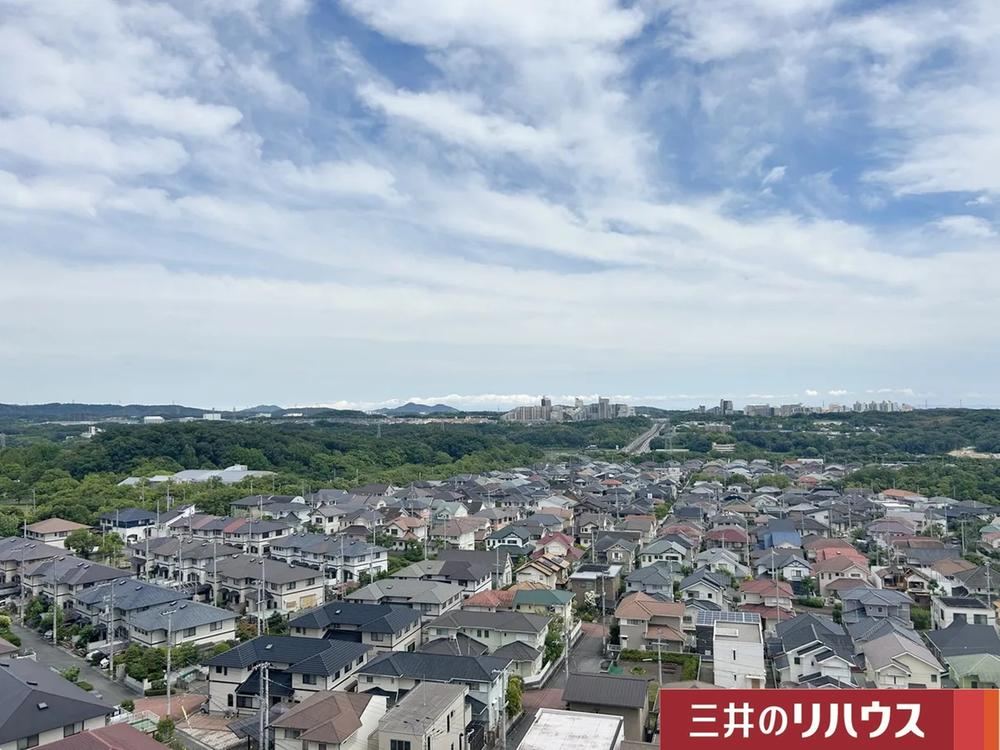 3LDK apartment in Nishi Ward, Kobe, Hyogo - Photo 1