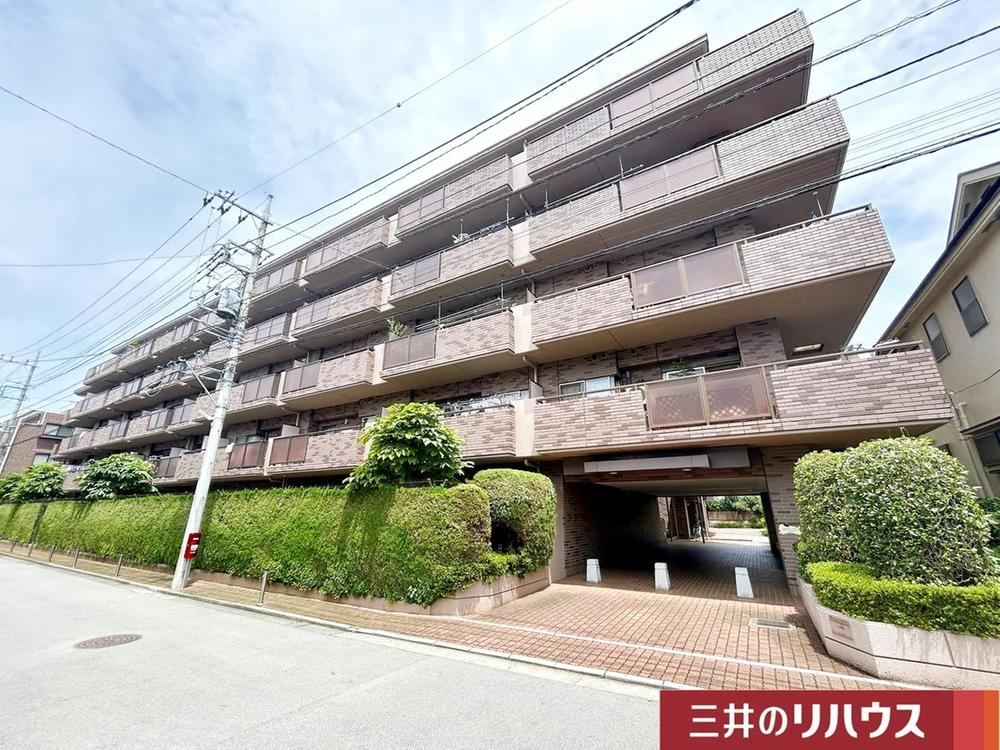 3LDK apartment in Musashino, Tokyo - Photo 1