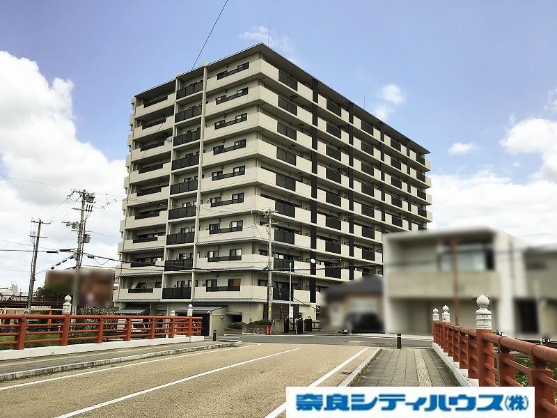 4LDK apartment in Kashihara, Nara - Photo 1