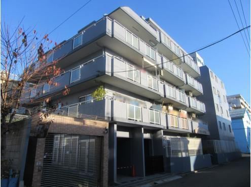 2LDK apartment in Ota Ward, Tokyo - Photo 1
