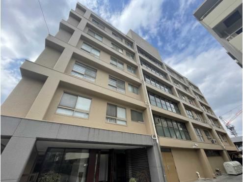 1LDK apartment in Shinjuku Ward, Tokyo - Photo 1