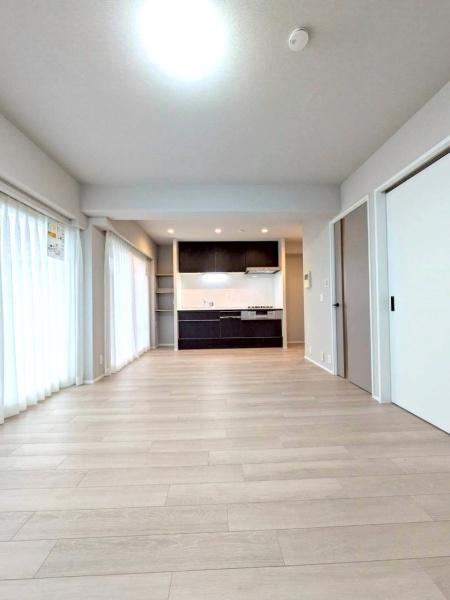 3LDK apartment in Higashisumiyoshi Ward, Osaka - Photo 1