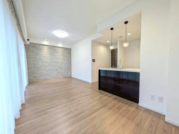 3LDK apartment in Hirano Ward, Osaka - Photo 1