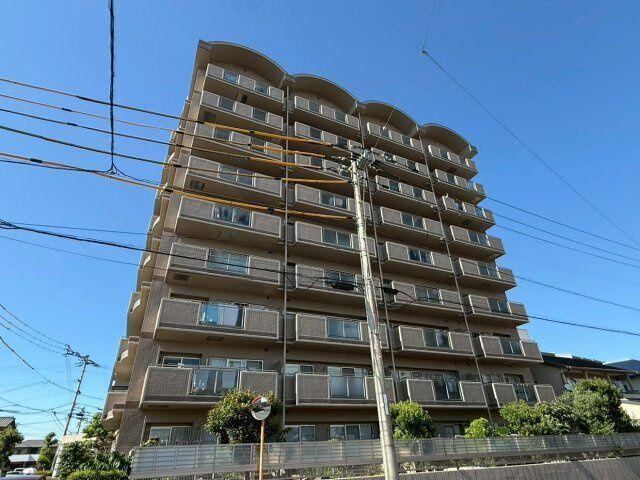 3LDK apartment in Takamatsu, Kagawa - Photo 1