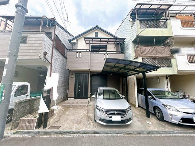 3LDK house in Takatsuki, Osaka - Photo 1