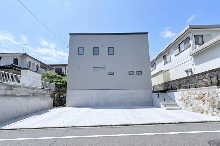 4LDK house in Nishi Ward, Hiroshima - Photo 1