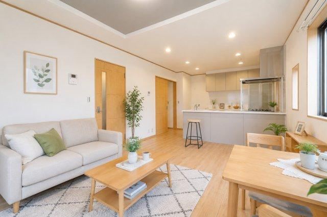 4LDK+S house in Chuo Ward, Chiba - Photo 1