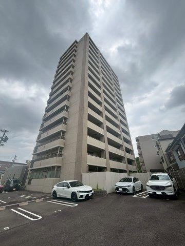 4LDK apartment in Atsuta Ward, Nagoya, Aichi - Photo 1