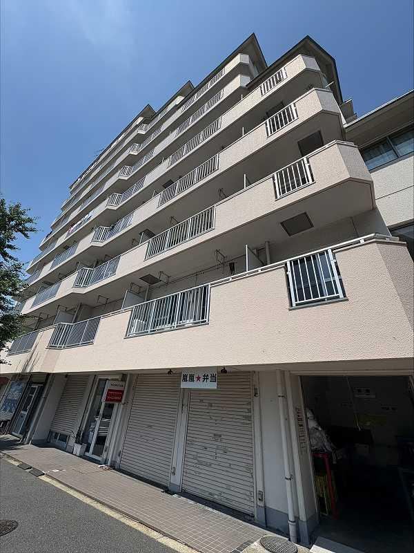 1LDK apartment in Shinagawa Ward, Tokyo - Photo 1