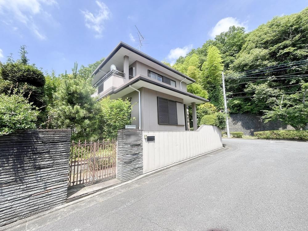 5LDK house in Hachioji, Tokyo - Photo 1
