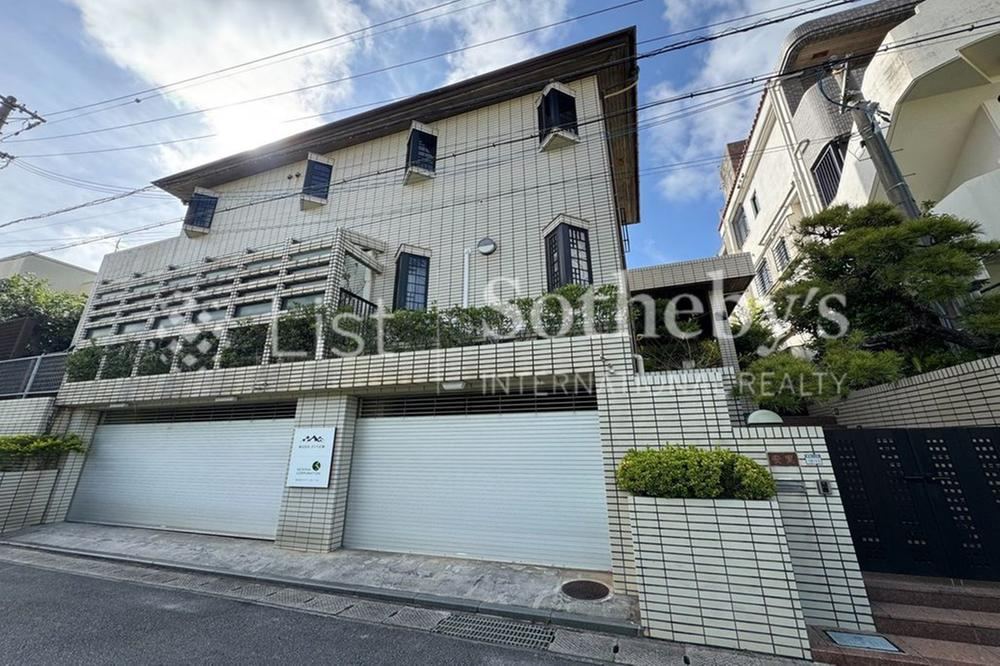 Property - Photo 1