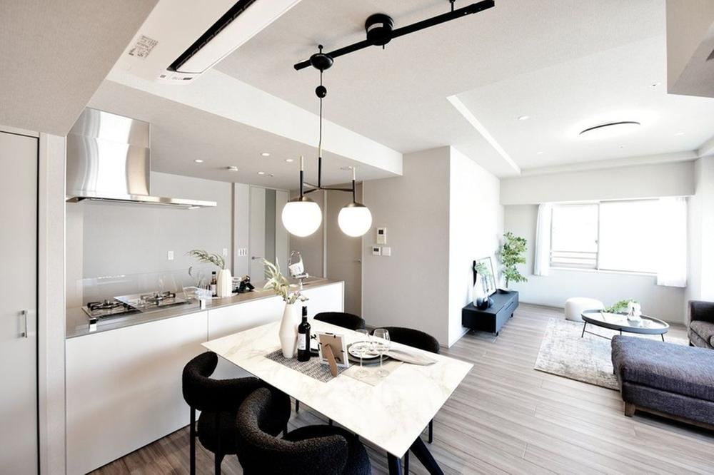 2LDK apartment in Chuo Ward, Osaka - Photo 1
