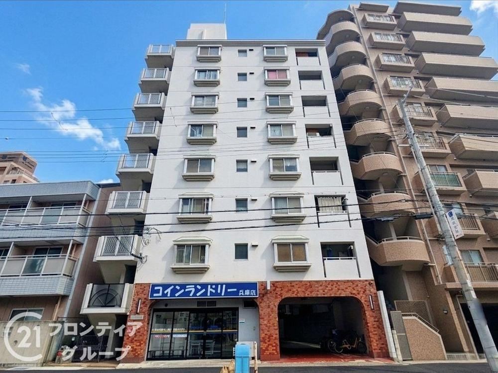 2LDK apartment in Hyogo Ward, Kobe, Hyogo - Photo 1