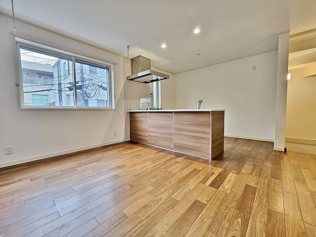 3LDK house in Arakawa Ward, Tokyo - Photo 1