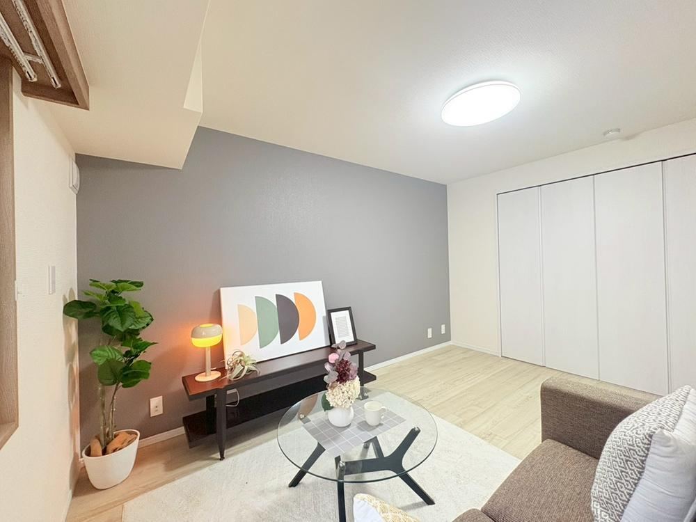 1LDK apartment in Yokosuka, Kanagawa - Photo 1