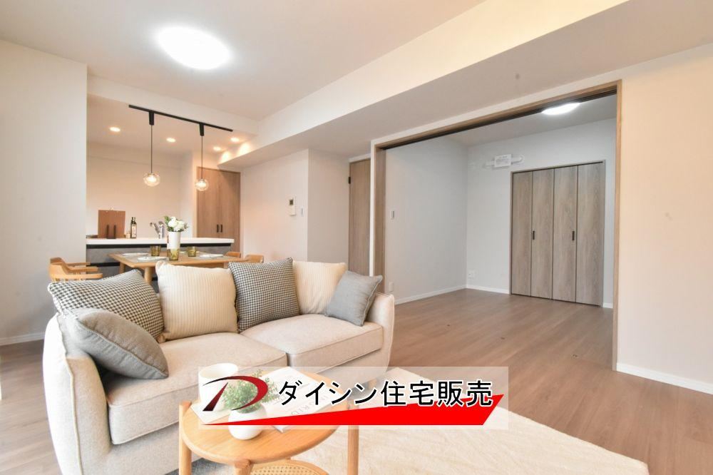3LDK apartment in Asaminami Ward, Hiroshima - Photo 1