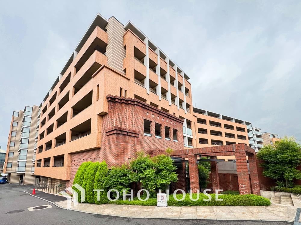 3LDK apartment in Kanagawa Ward, Yokohama, Kanagawa - Photo 1