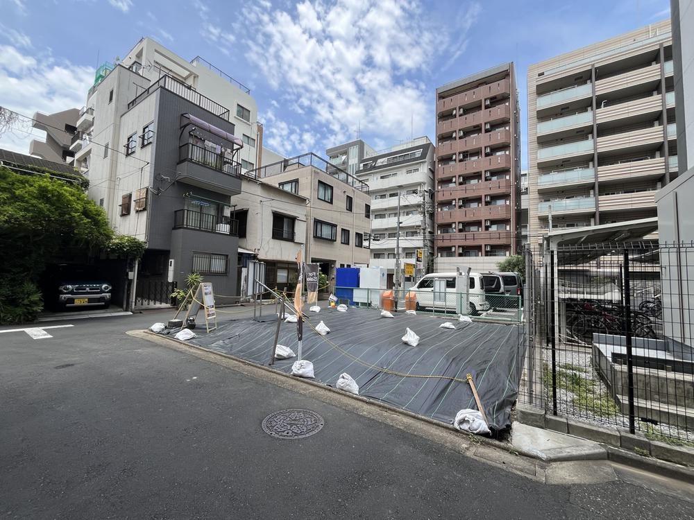 60 m² land in Sumida Ward, Tokyo - Photo 1