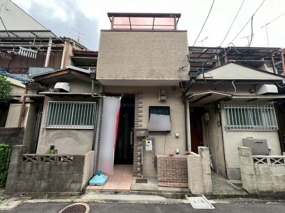 2DK house in Yao, Osaka - Photo 1