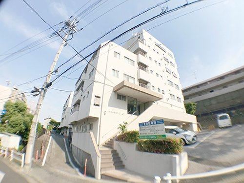 2LDK+S apartment in Itabashi Ward, Tokyo - Photo 1