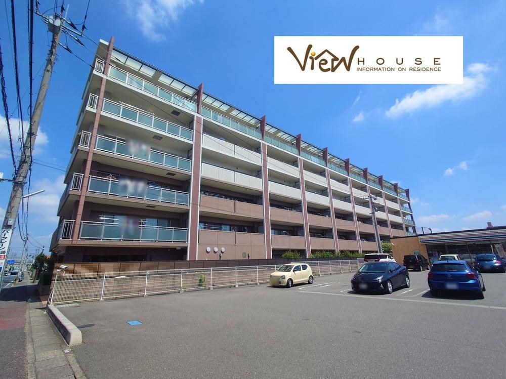 4LDK apartment in Takasaki, Gunma - Photo 1