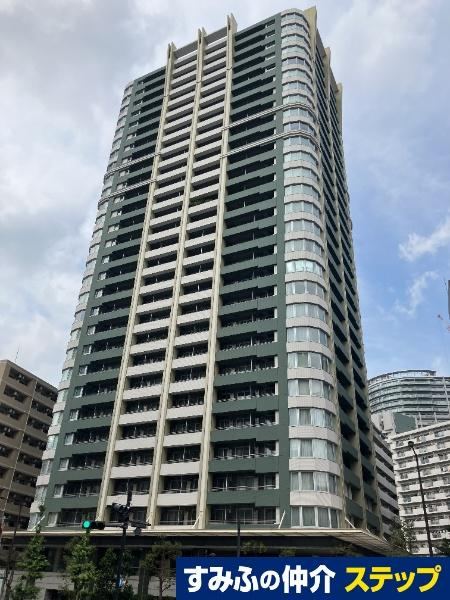 3LDK apartment in Shinagawa Ward, Tokyo - Photo 1
