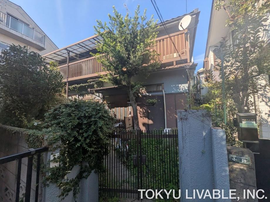 6DK house in Ota Ward, Tokyo - Photo 1