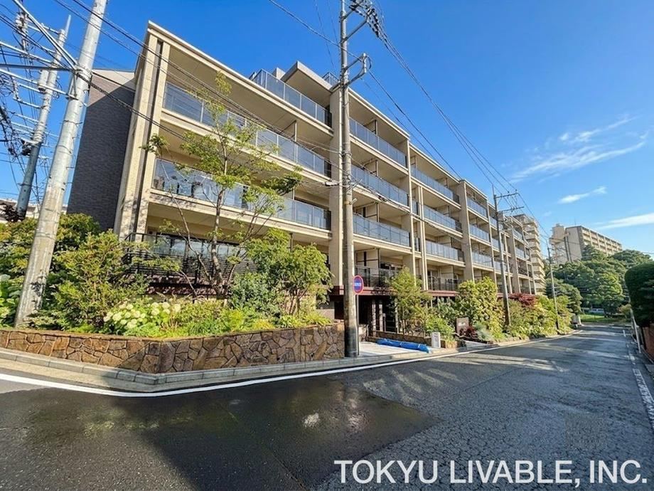 3LDK apartment in Aoba Ward, Yokohama, Kanagawa - Photo 1