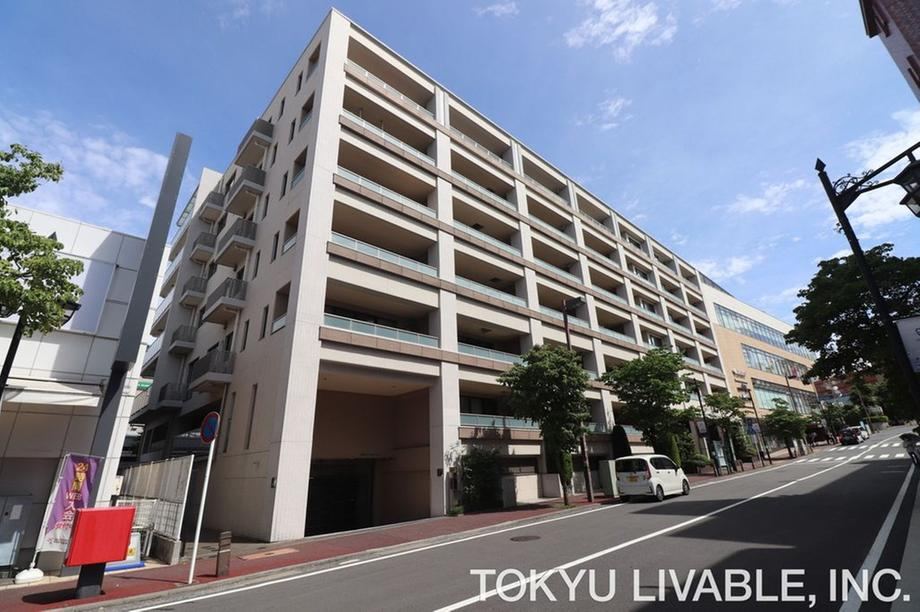 2LDK apartment in Aoba Ward, Yokohama, Kanagawa - Photo 1