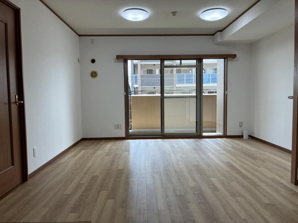 3LDK apartment in Kamigyo Ward, Kyoto - Photo 1