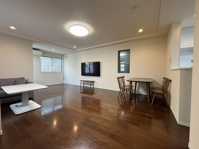 4LDK house in Nerima Ward, Tokyo - Photo 1