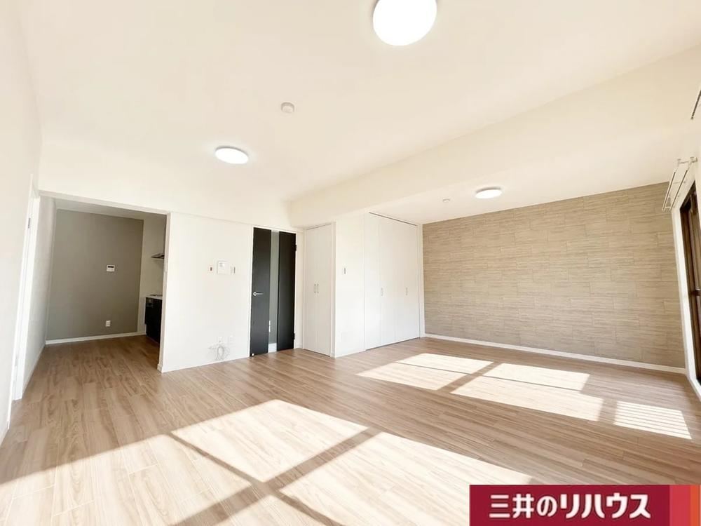 3LDK apartment in Nishi Ward, Hiroshima - Photo 1