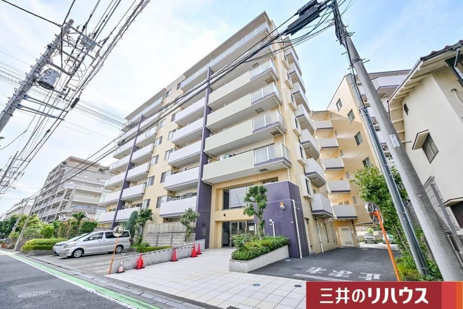 3LDK apartment in Minami Ward, Saitama - Photo 1