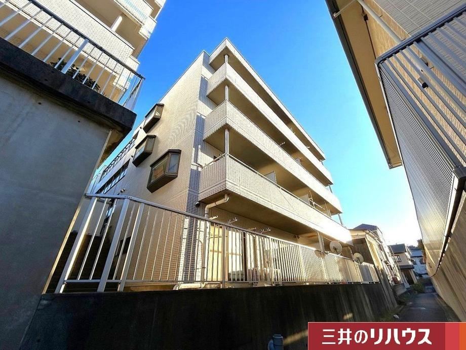 3LDK apartment in Kohoku Ward, Yokohama, Kanagawa - Photo 1
