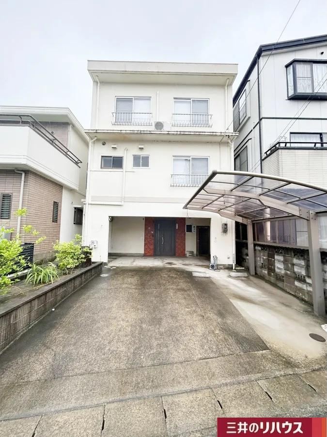 8LDK house in Kitanagoya, Aichi - Photo 1