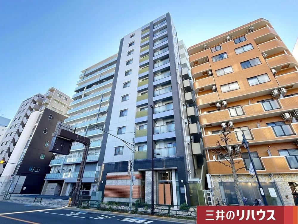 3LDK apartment in Katsushika Ward, Tokyo - Photo 1
